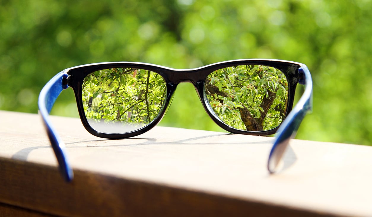 Commit To Clarity Breaks - Crop
